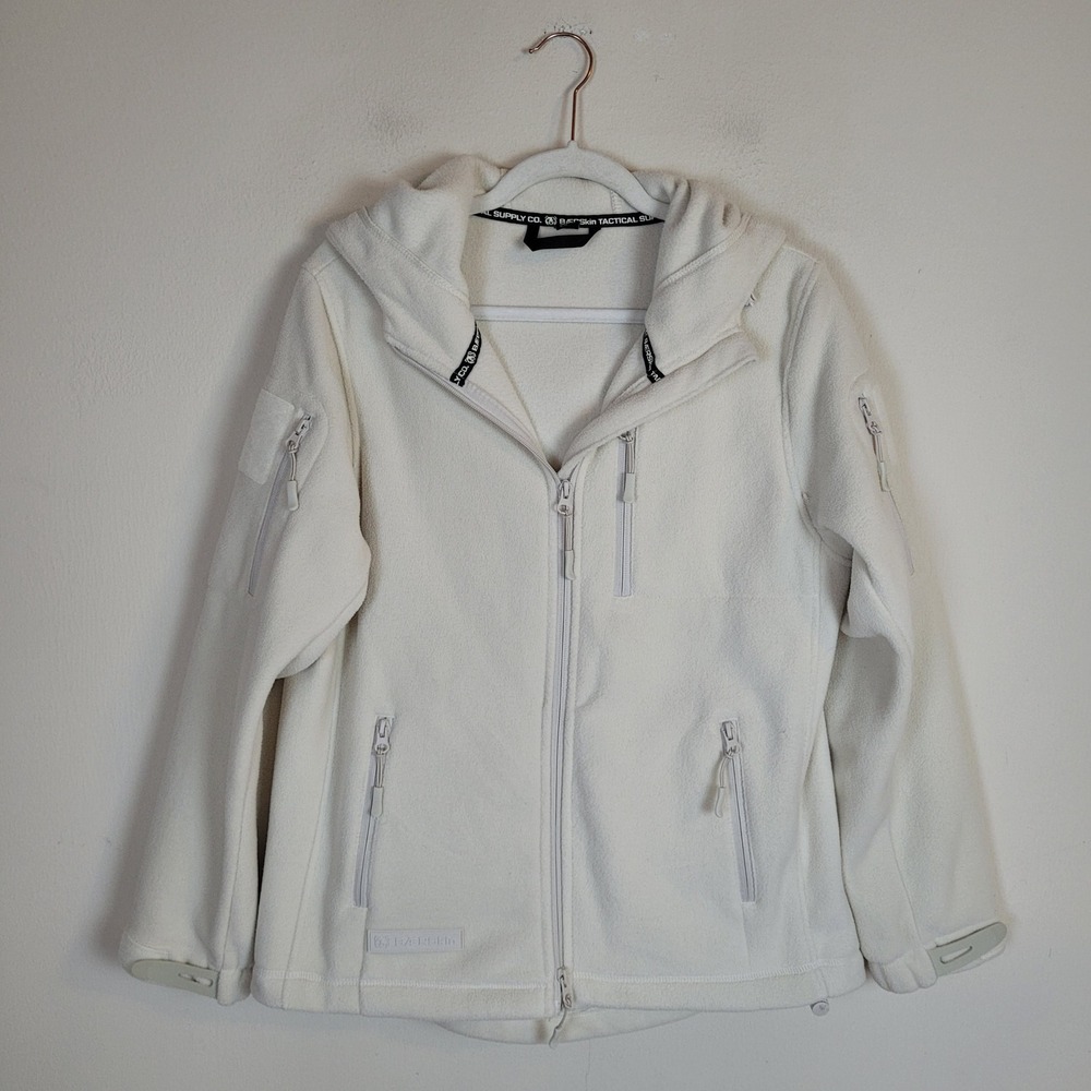 Baerskin Tactical Hoodie Medium White Fleece Outdoor Windsulation Heat Retention